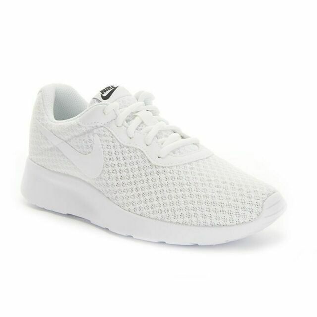 tanjun white nike
