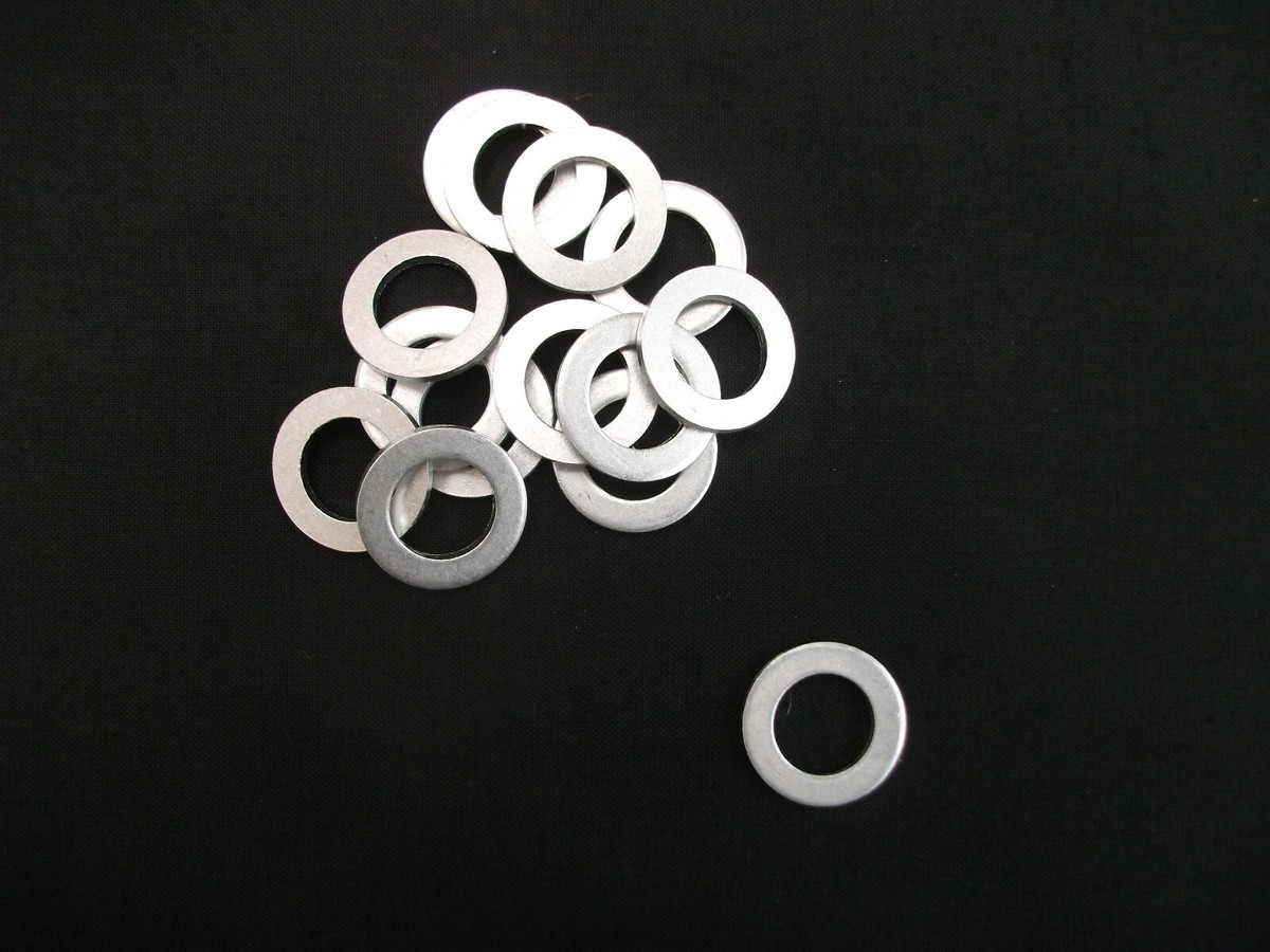 2 x KAWASAKI 92065-097 92065097 Sump Drain Plug Washers OEM 2 x KAWASAKI 92065-097 92065097 Sump Drain Plug Washers OEM