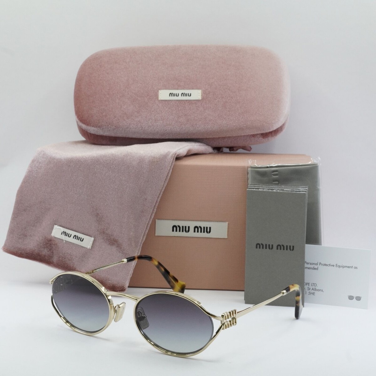 エッジが効いた【MiuMiu】 オーバル サングラス MU 52YS ZVN5D1 MIU MIU MU52YS ZVN5D1 Pale Gold/Grey Gradient 54-21-125