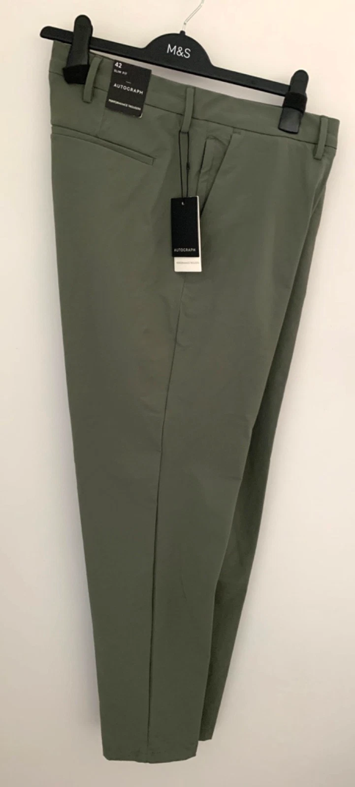 MARKS & SPENCER AUTOGRAPH MENS GREEN SLIM FIT STRETCH PERFORMANCE TROUSERS 42/30
Opens in a new wind