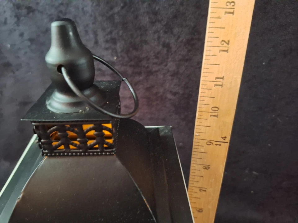 Lanterna de abacaxi Newport RI Hospitality Welcome com vela operada por bateria - Imagem 4 de 4