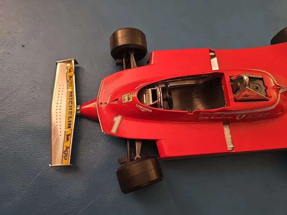 Macchinina Burago - FERRARI 312 T5 - made in Italy Scala 1/14 - Immagine 3 di 4