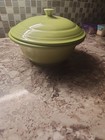 Fiesta Covered Casserole Dish Chartreuse Color? 9 Inch with Lid. Looks New  — photo 6