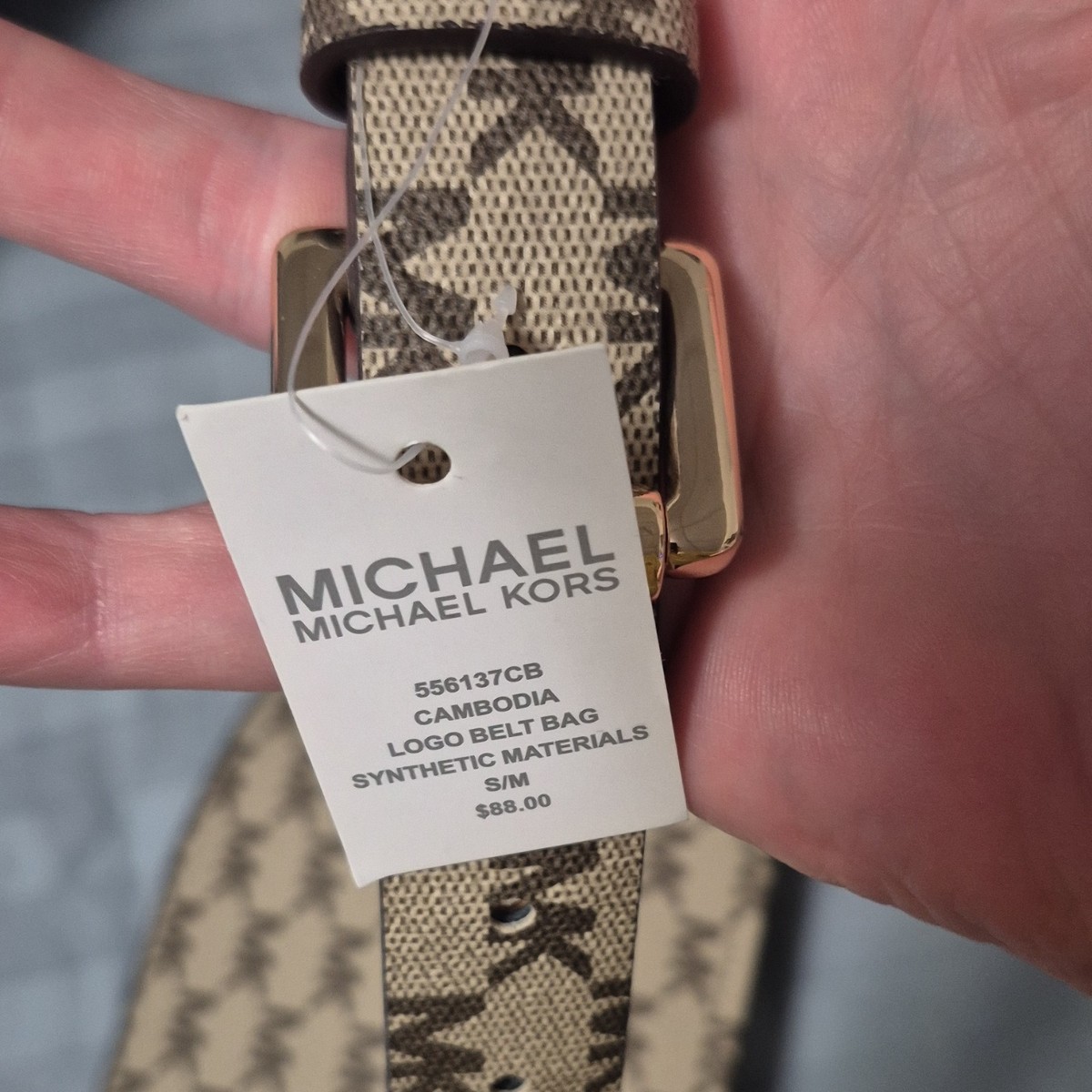 Brand New Michael Kors Logo Debossed Zippered Belt Bag in Fawn Shiny Neutral 726a1c93-336a-41ae-93ca-  main image 3
