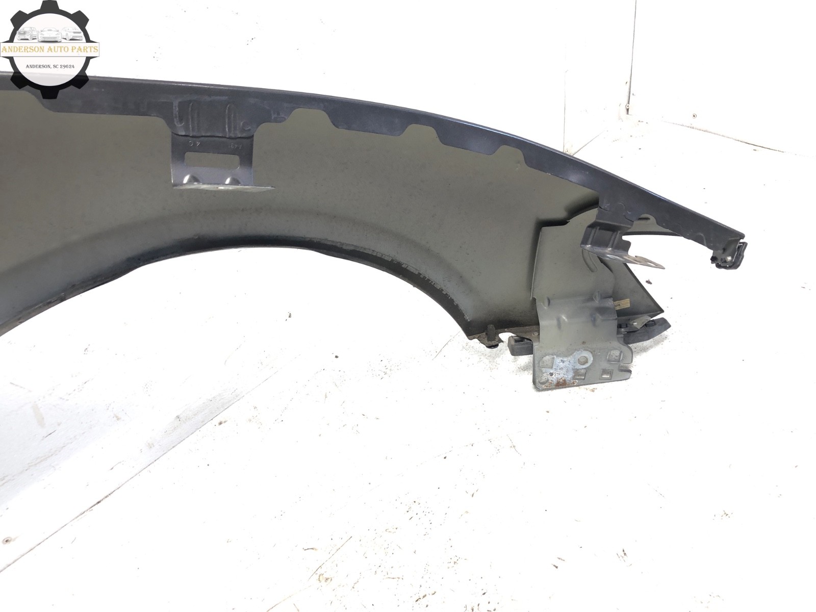 2014-2019 MASERATI GHIBLI LEFT DRIVER FRONT FENDER OEM