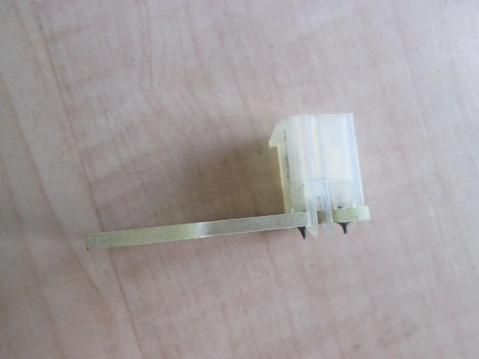 Kenworth Ampco CB-1001-2-PCB Rocker Switch Panel Illumination Board #M160UL - Image 4 of 4