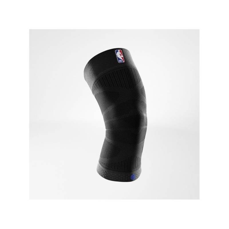 Genouillère Bauerfeind NBA pour vos matchs de basketball intenses sur parquet