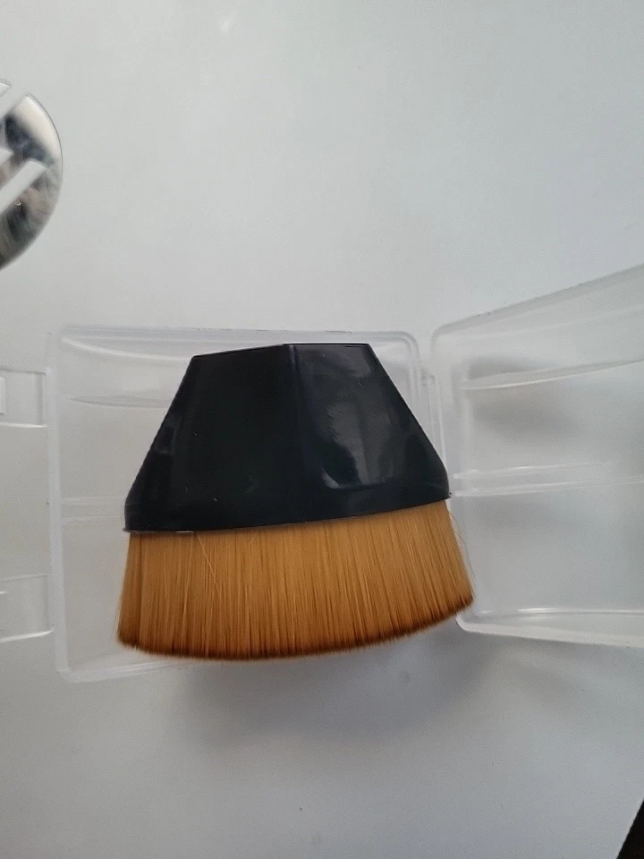 Flat Kabuki Foundation Brush | New W/ Fast Shipping! - Image 1 of 1