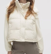 268 Lululemon Wunder Puff 600-Down-Fill Cropped Length Vest Size 6 Light Ivory.