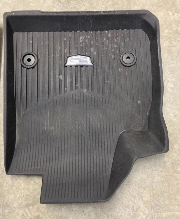 Tapetes de assoalho para todas as condições climáticas para Cadillac - Imagem 2 de 4