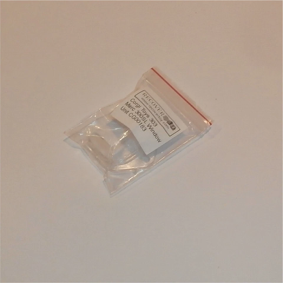 Corgi Toys  303 Mercedes 300SL Window Windscreen Unit - Image 4 of 4