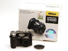 Nikon Coolpix 5400 Kompaktkamera mit Zoom Objektiv 28-116 mm ∼KB  /  defekt !