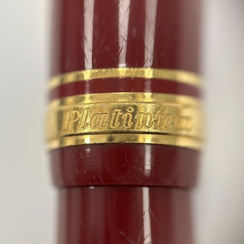 Platinum Fountain Pen President Cap18K Nib - Picture 3 of 9