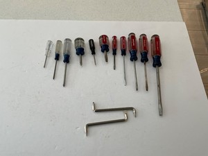 Vtg Craftsman 13 pc screwdriver set in grt shape USA made