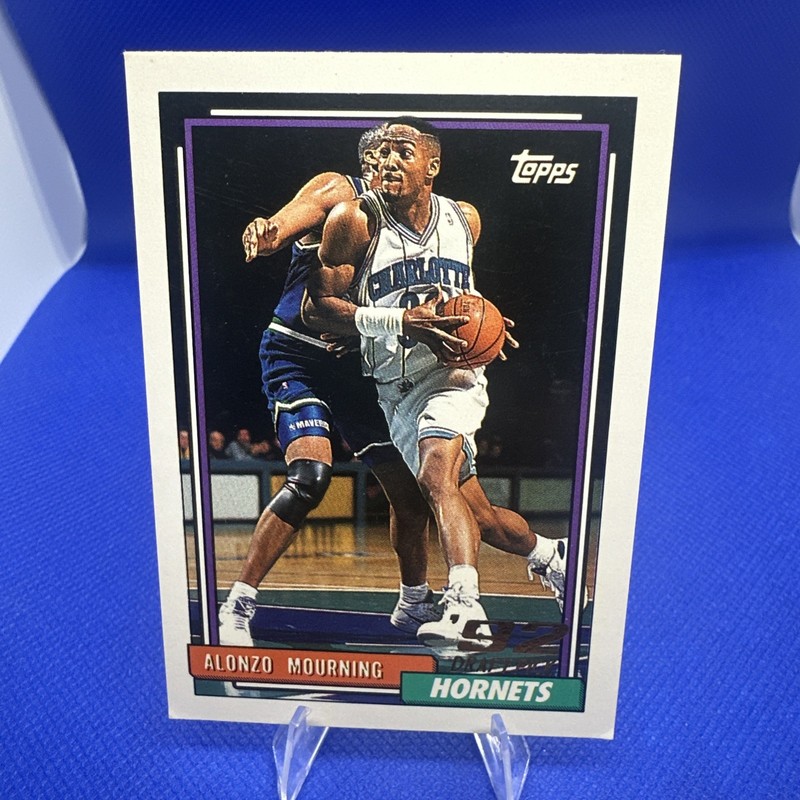 Topps 1992-93 Alonzo Mourning #393 Charlotte Hornets Draft Pick Card