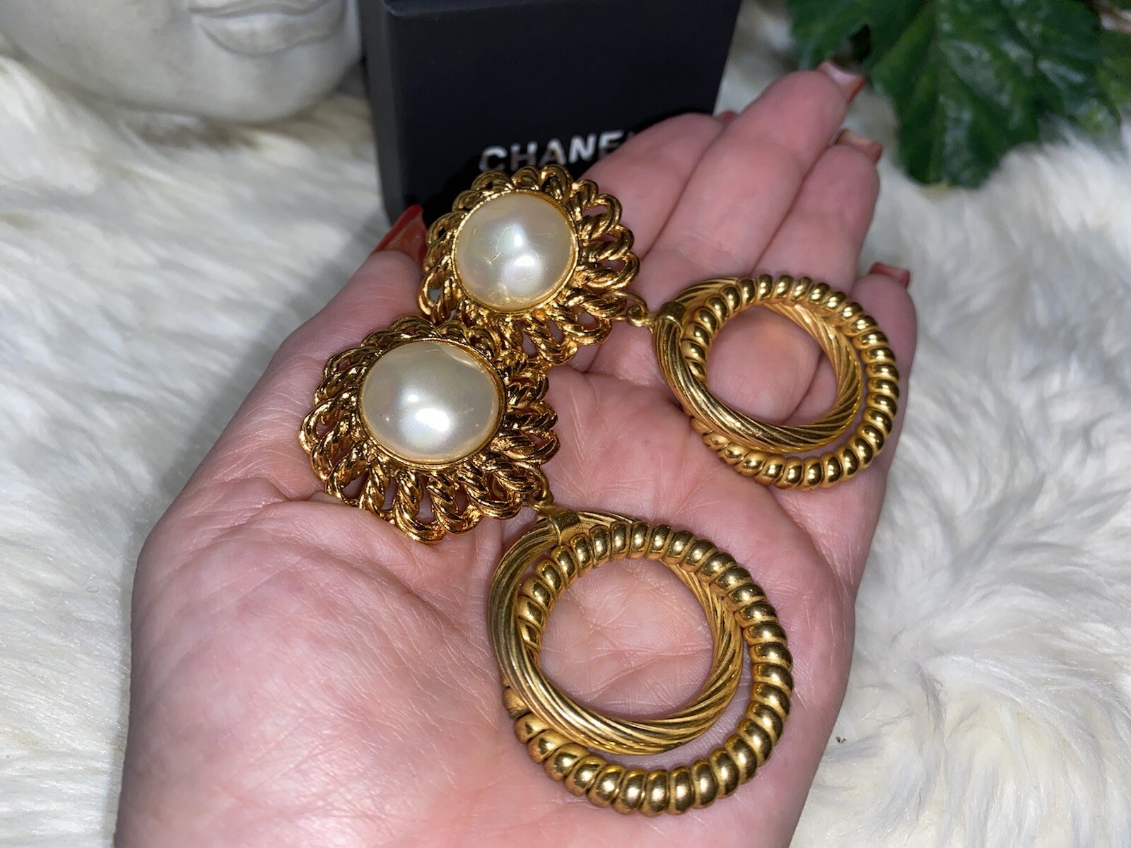 Coco Chanel Super Rare Vintage Huge Pearl Drop Hoop Dangly 1/2