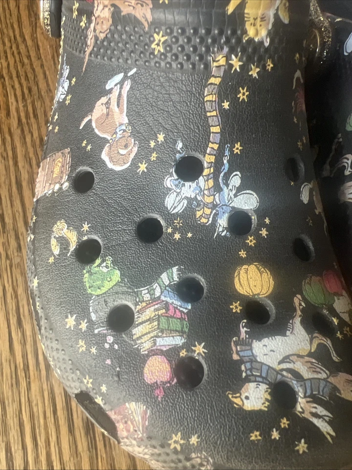 Vera Bradley Harry Potter Friends At Hogwarts Ditsy Crocs Clogs Size J4 - Image 3 of 4