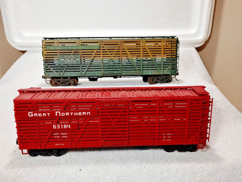 Lote de autos de stock Atlas calibre O Great Northern 63184 y Chicago Northwestern 4985 40' | Condition: Used