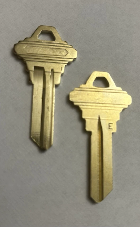 Schlage Look-a-Like Key Blanks Nickel Silver Qty 50 Ilco Brand ‘E’ Keyway - Image 2 of 3