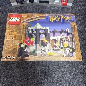LEGO 4705 Harry Potter Snape's Class - 99% Complete With Instructions