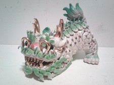 Chinese Foo Dog Guardian Lion Figurine on Plinth Base — listing 4