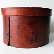 Antique Round WOOD PANTRY BOX with COVER - 11" Dia.