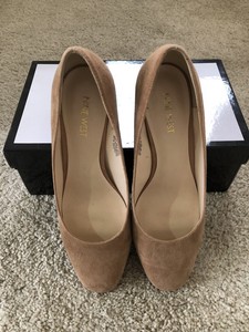 nine west beige heels