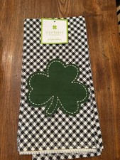Storehouse Kitchen Towels St. Patrick  s Day Embroidered Shamrock Set Of 3 NWT