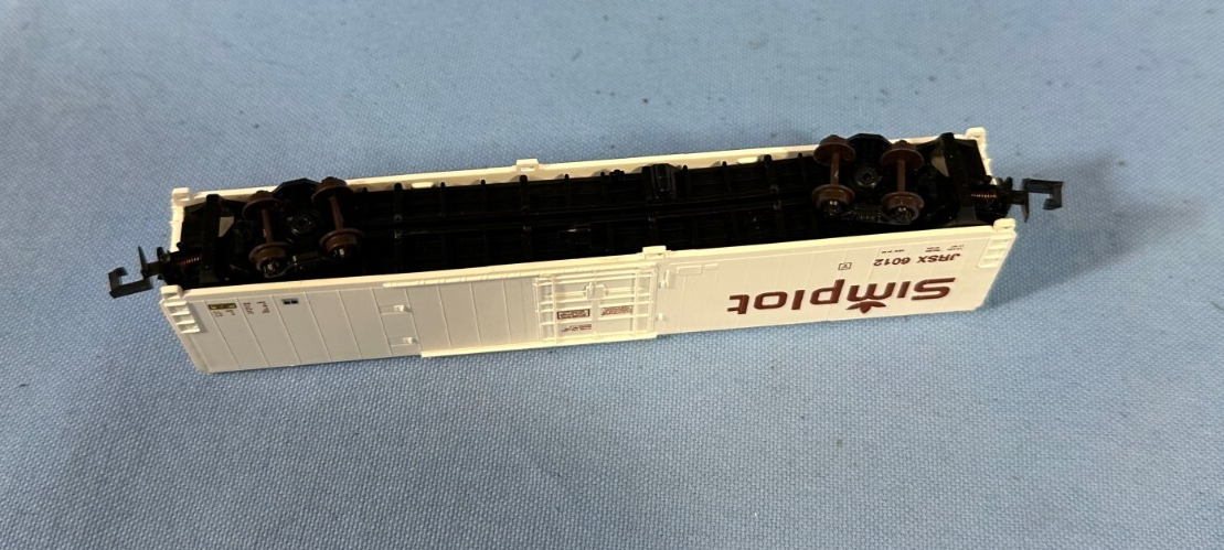 N Scale Walthers 70' Cryogenic Refrigerator Car Simplot | eBay