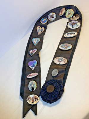 P. Buckley Moss Society Porcelain pins, set of 17