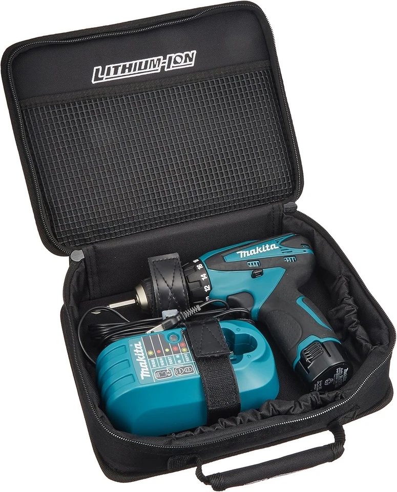 Makita DF030DWSP Rechargeable Driver Drill 10.8V with one battery charger New - Image 2 of 4