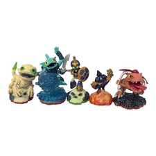 SKYLANDERS LOT OF 5 ACTIVISION FIGURES