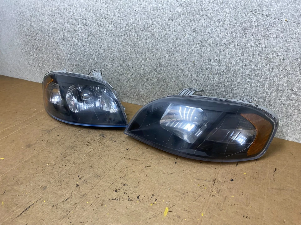 Chevrolet Aveo 2007-2011 sedán izquierdo+derecho conjunto faros negros halógenos T5471 Foto 2 de 4