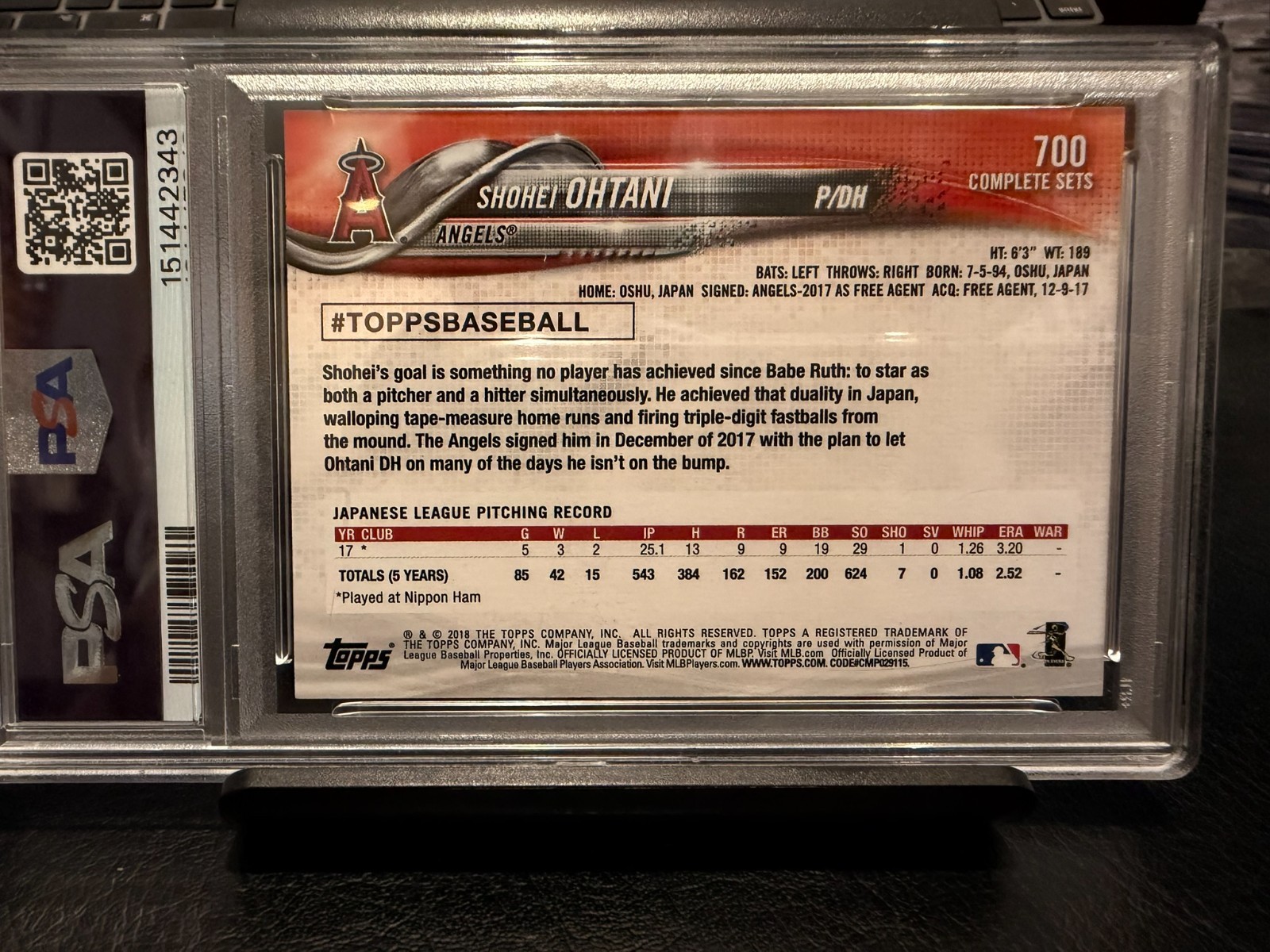 2018 Topps Complete Set Retail Variation Shohei Ohtani #700 Pitching (RC) PSA 9 view 2