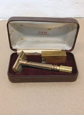 Vintage GEM Micromatic Open Comb Single Edge Safety Razor w/ Case & Blade Bank