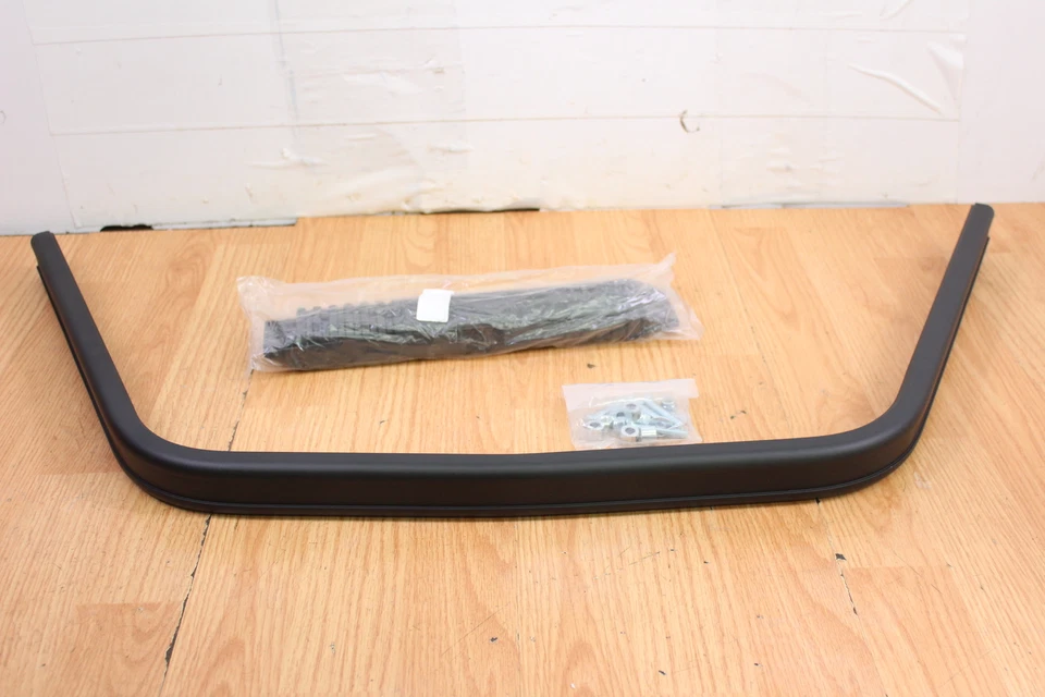 1998 POLARIS INDY 440 SP1 Front Bumper Black - Image 3 of 4