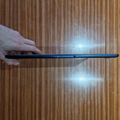 Asus ZenBook 360° Flip UX370U, i7, 13"3' , Win 11 , 512GB M2 SSD, 8Gb DDR4 RAM - Picture 23 of 24