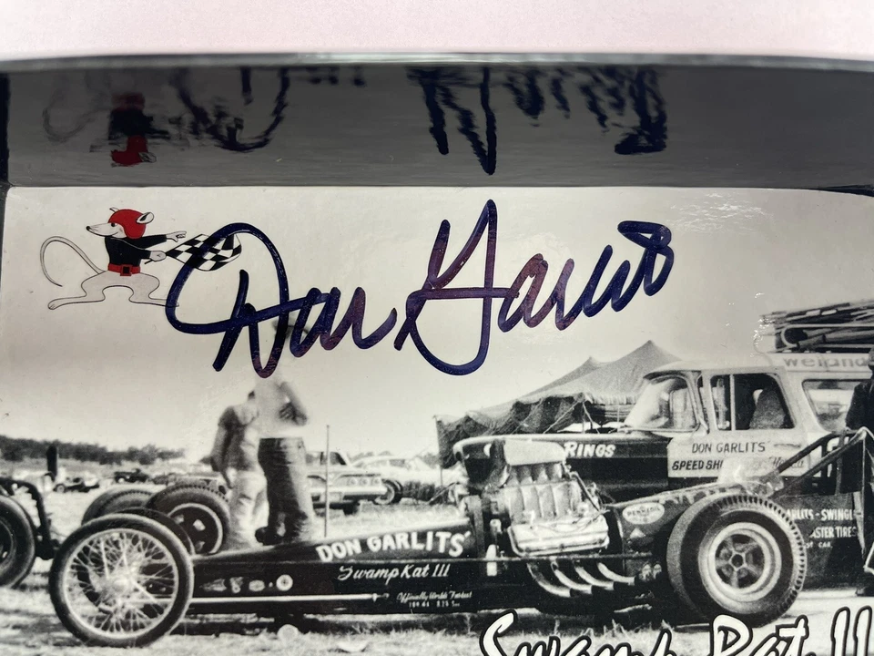 De colección Firmado Autografiado GMP "Big Daddy" Don Garlits Swamp Rat 3 1:43 con funda Foto 3 de 4