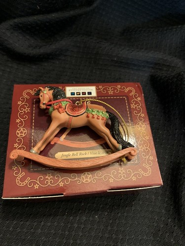 The Trail Of Painted Ponies 2021 "Jingle Bell Rock" Ornament-Free Shipping /NIB - Picture 7 of 9