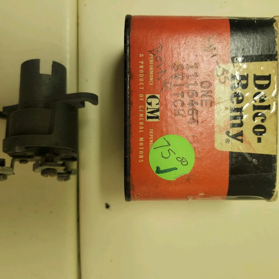 Interruptor de encendido Nos Delco Remy 49-52 Pont 49-53 Chevy GMC Camionetas Foto 3 de 4