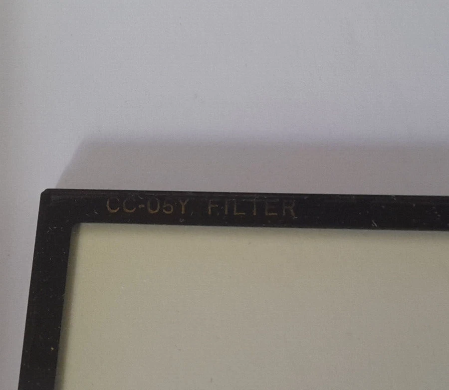 KODAK CC-05Y VERY LIGHT YELLOW 4X4" SQUARE GLASS MOTION PICTURE FILTER WITH BOX - Image 4 of 4