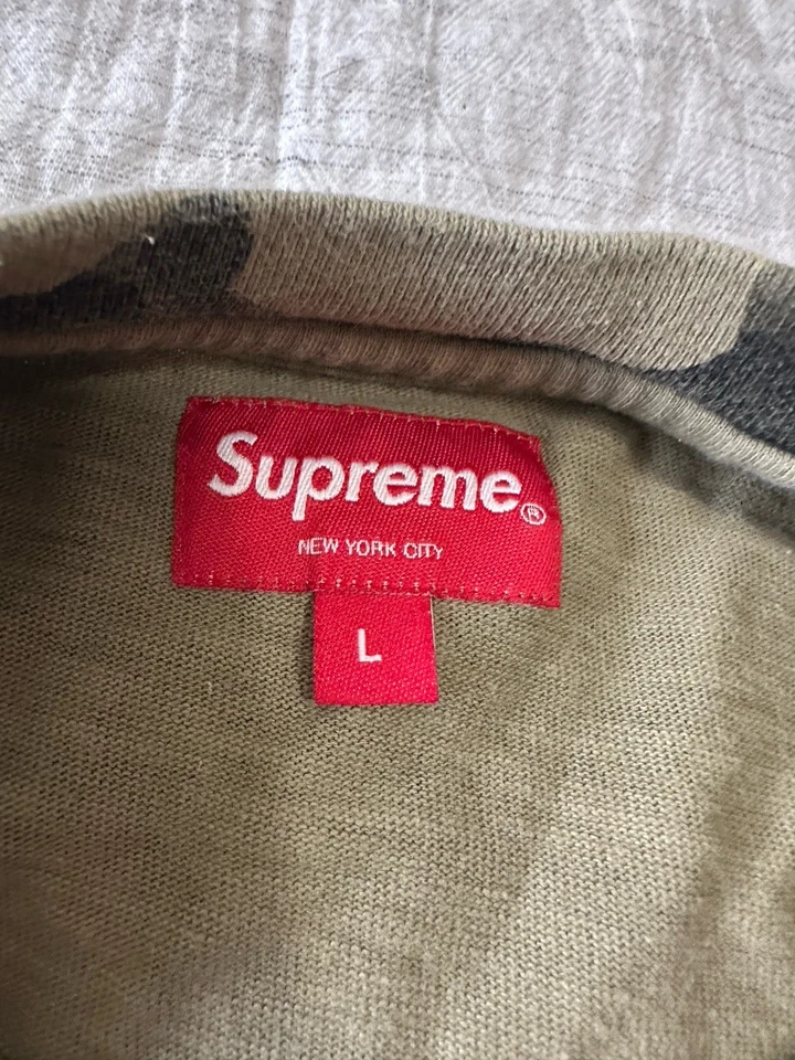 Camiseta de patinador de aspecto vintage manga corta marca Supreme para hombre logotipo de caja talla L Foto 3 de 3