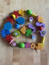 HABA Bambini Perlen Verschiedene Serien 32 Perlen 1 Schnur Gut Erhalten