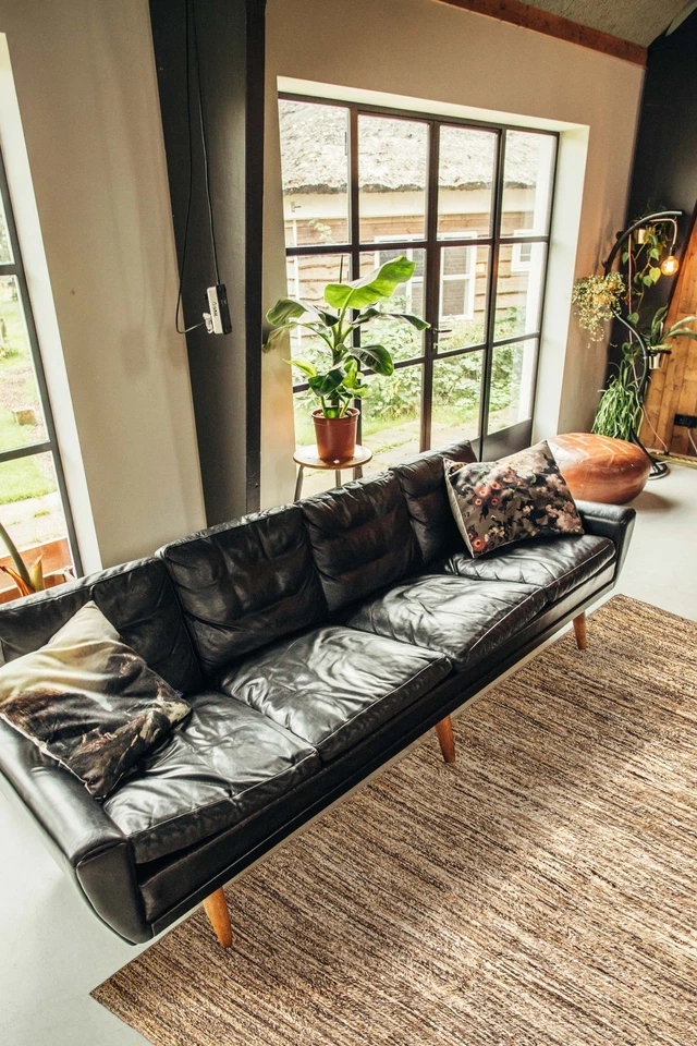 Vintage Hand Woven Traditional Kilim Rug 4'10" x 6'9" Oriental Wool Carpet - Image 2 of 4