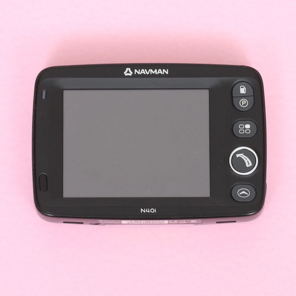 NAVMAN N40i 3.5” GPS Car Navigation System Sat Nav w/ Camera + Car Charger - Image 2 of 4