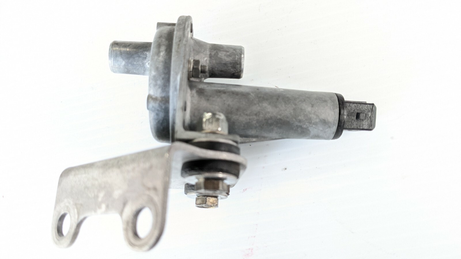 Ferrari 308 INTAKE MANIFOLD AUXILIARY AIR REGULATOR 115223