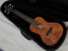 LUNA Coral concert UKULELE nuovo UKE con CUSTODIA - tutto mogano massello - pesce alghe intarsiato