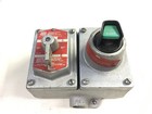 Crouse-Hinds Ds675 3 Selector & Ds478 Pushbutton Explosion Proof Control Station