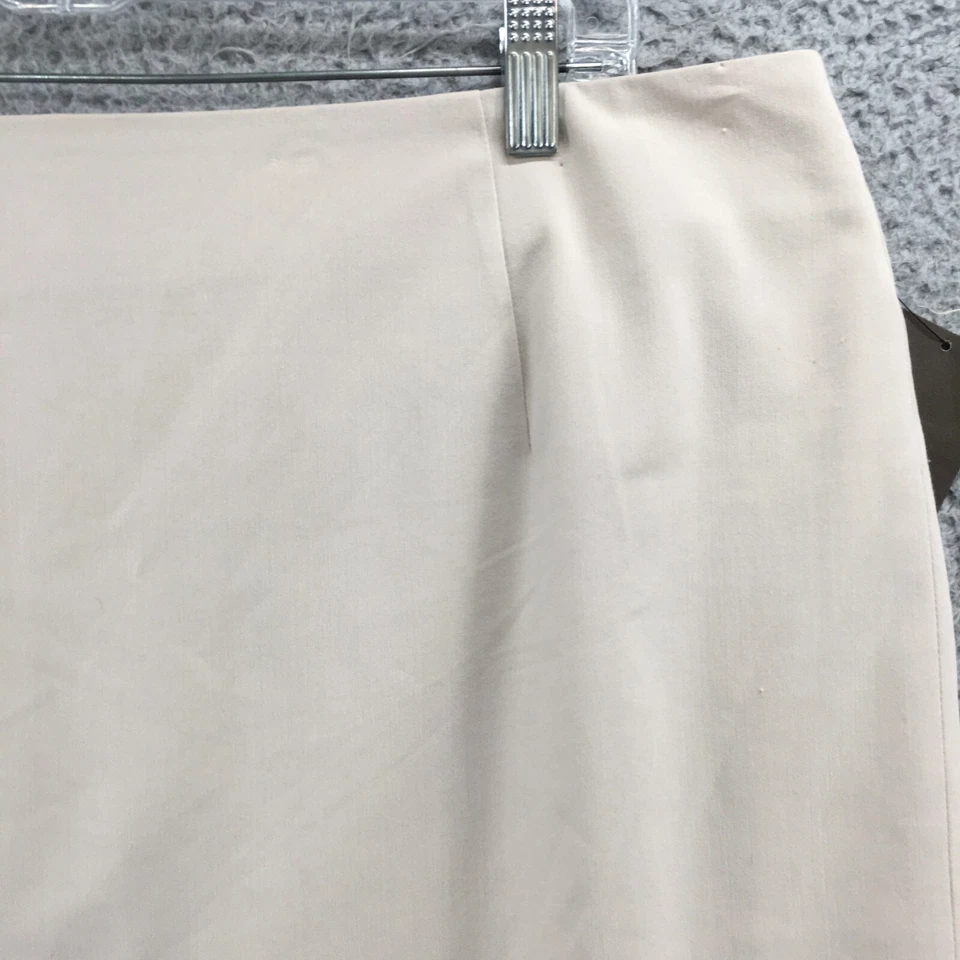 Saia Merona reta e lápis feminina 18 (real 37X24) bege fenda traseira zíper NOVA - Imagem 3 de 4