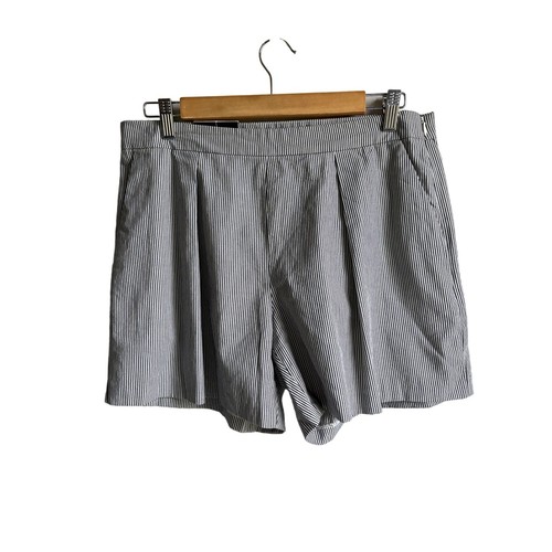 New! Banana Republic Factory Cream Blue Striped Pleated 5" Shorts Size 8